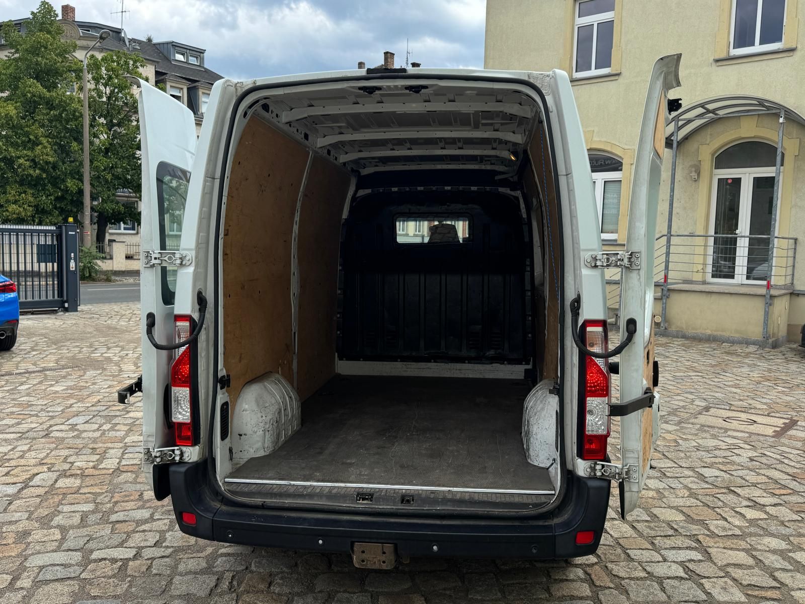 Fahrzeugabbildung Opel Movano 2.3 CDTI HKa L2H2 3,5t *BT*KLIMA*PDC*