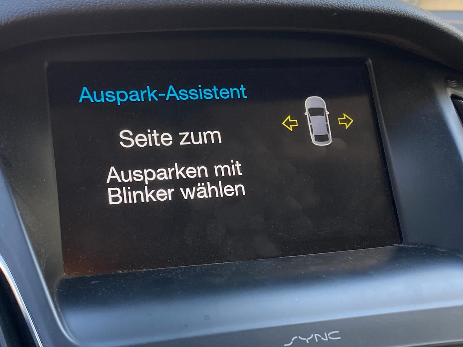 Fahrzeugabbildung Ford Focus 1.5 EcoBoost Sport | MOTORSCHADEN |