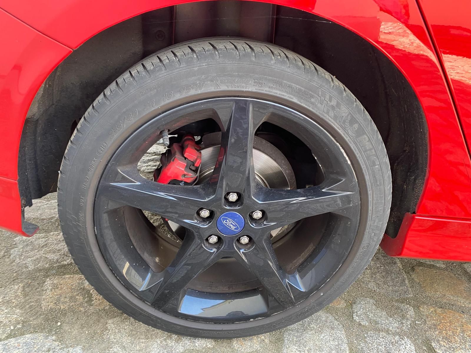 Fahrzeugabbildung Ford Focus 1.5 EcoBoost Sport | MOTORSCHADEN |