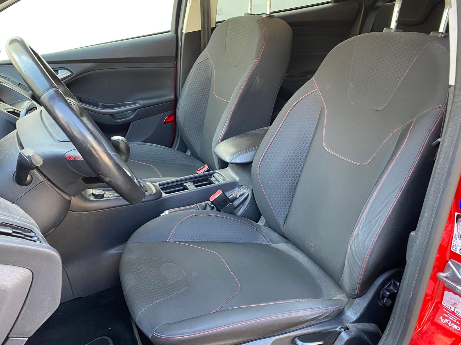 Fahrzeugabbildung Ford Focus 1.5 EcoBoost Sport | MOTORSCHADEN |