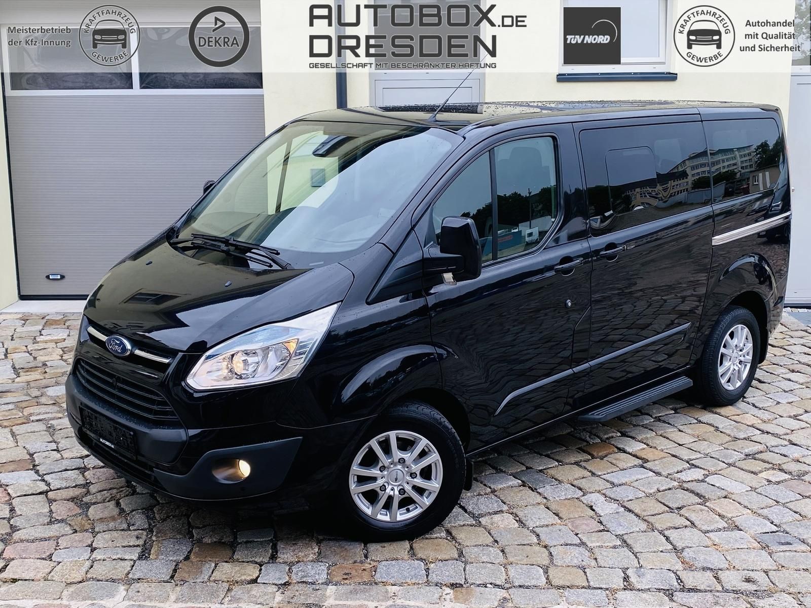 Ford Tourneo Custom 2.2 TDCi 300 Titanium +AHK+DAB+