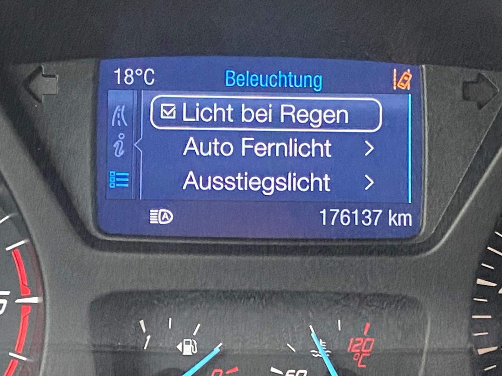 Fahrzeugabbildung Ford Tourneo Custom 2.2 TDCi 300 Titanium +AHK+DAB+