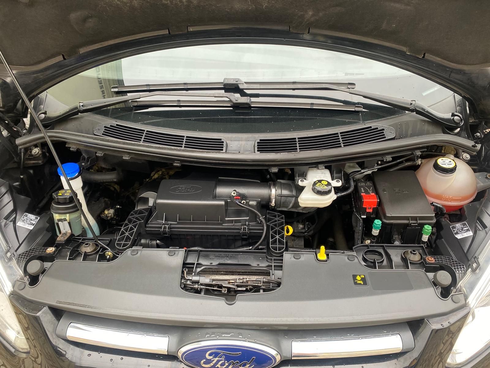 Fahrzeugabbildung Ford Tourneo Custom 2.2 TDCi 300 Titanium +AHK+DAB+