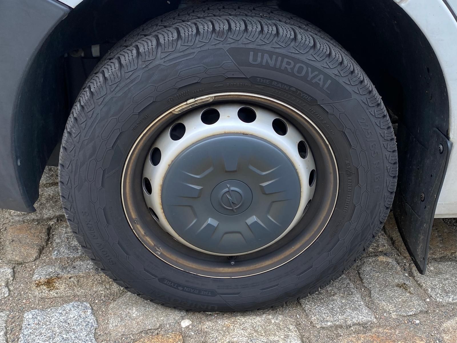 Fahrzeugabbildung Opel Movano 2.3 CDTI HKa L3H2 3,5t +AHK+KLIMA+NAVI+