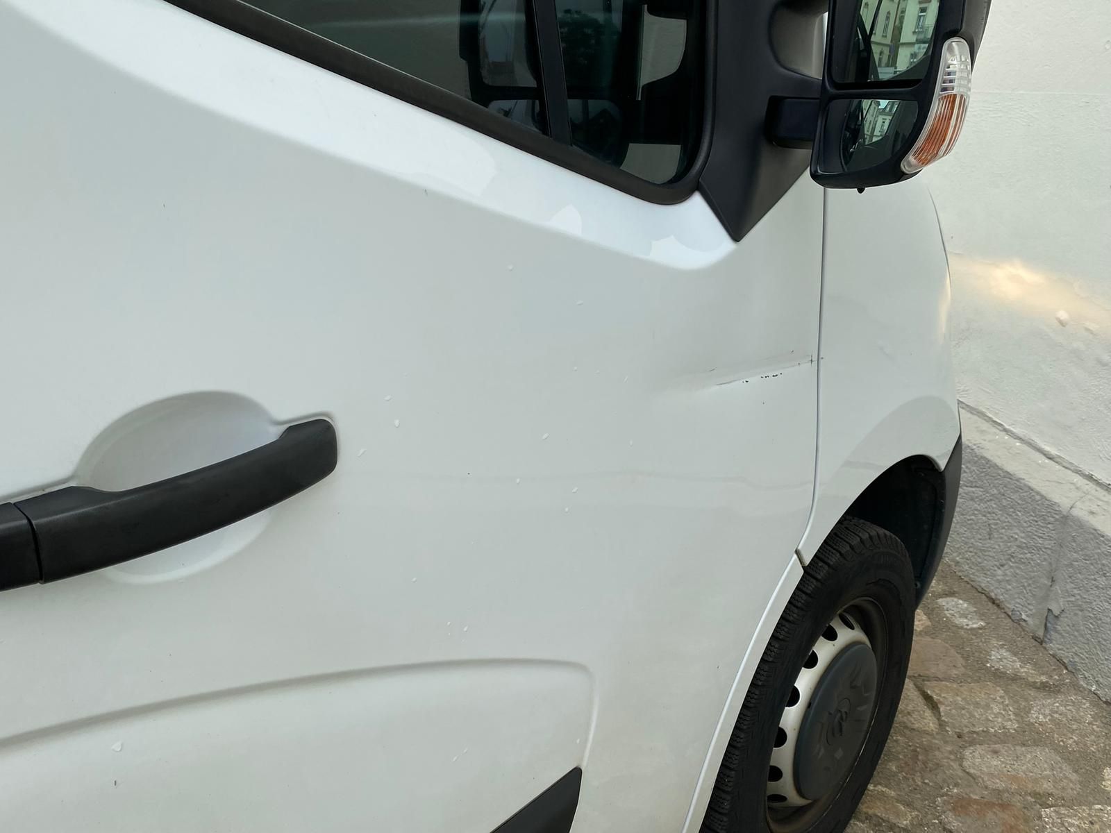 Fahrzeugabbildung Opel Movano 2.3 CDTI HKa L3H2 3,5t +AHK+KLIMA+NAVI+
