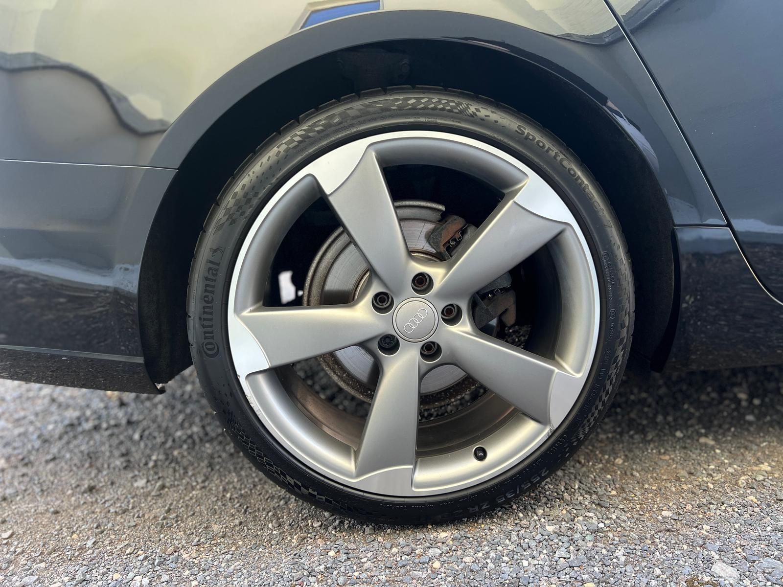Fahrzeugabbildung Audi A6 Avant 3.0 TDI S-Line Sport Plus +NAVI+XENON+