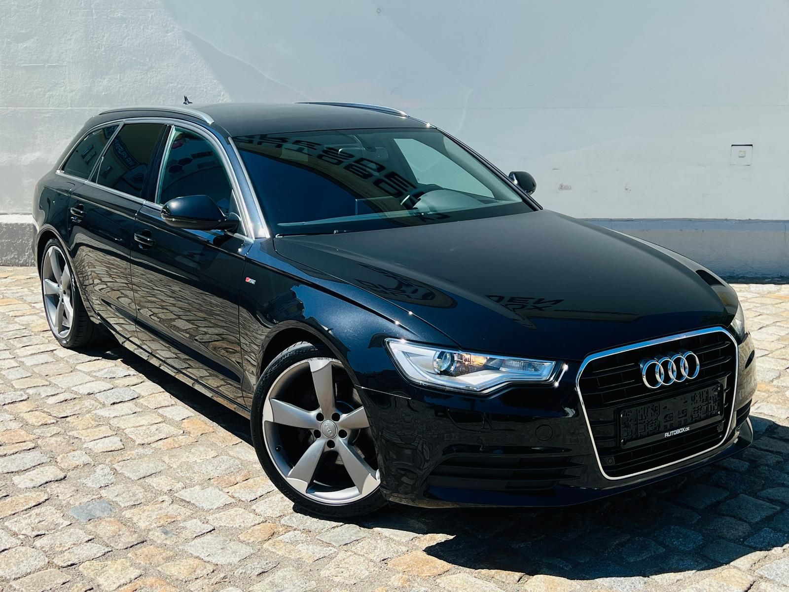 Fahrzeugabbildung Audi A6 Avant 3.0 TDI S-Line Sport Plus +NAVI+XENON+