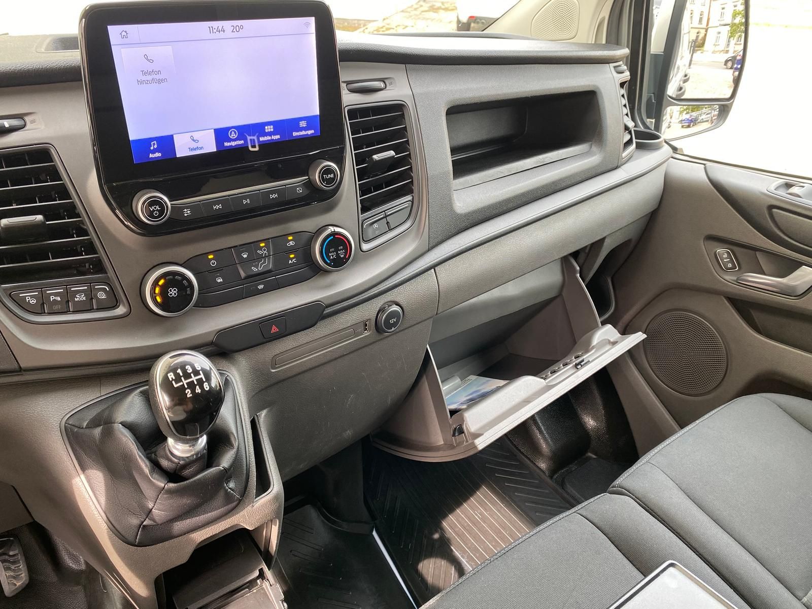 Fahrzeugabbildung Ford Transit Custom 340 L2 H3 +CAM+CARPLAY+NAVI+PDC+