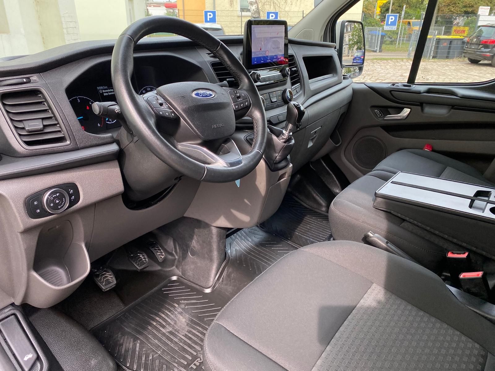 Fahrzeugabbildung Ford Transit Custom 340 L2 H3 +CAM+CARPLAY+NAVI+PDC+