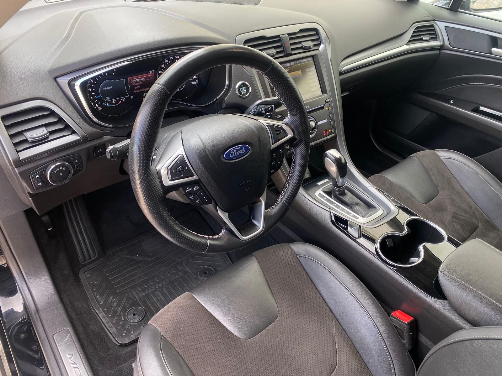 Fahrzeugabbildung Ford Mondeo 2.0 TDCi Bi-Turbo +AHK+ACC+CAM+LED+NAVI+