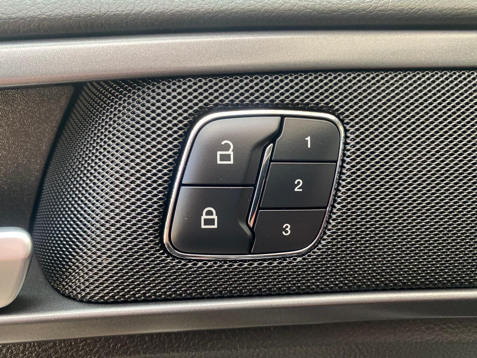 Fahrzeugabbildung Ford Mondeo 2.0 TDCi Bi-Turbo +AHK+ACC+CAM+LED+NAVI+