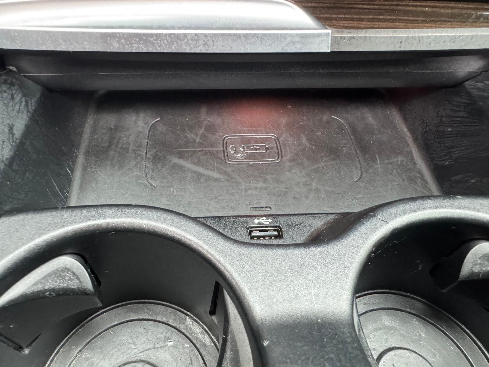 Fahrzeugabbildung BMW 530 i xDrive Autom. Sport Line +LED+NAVI+S-DACH+