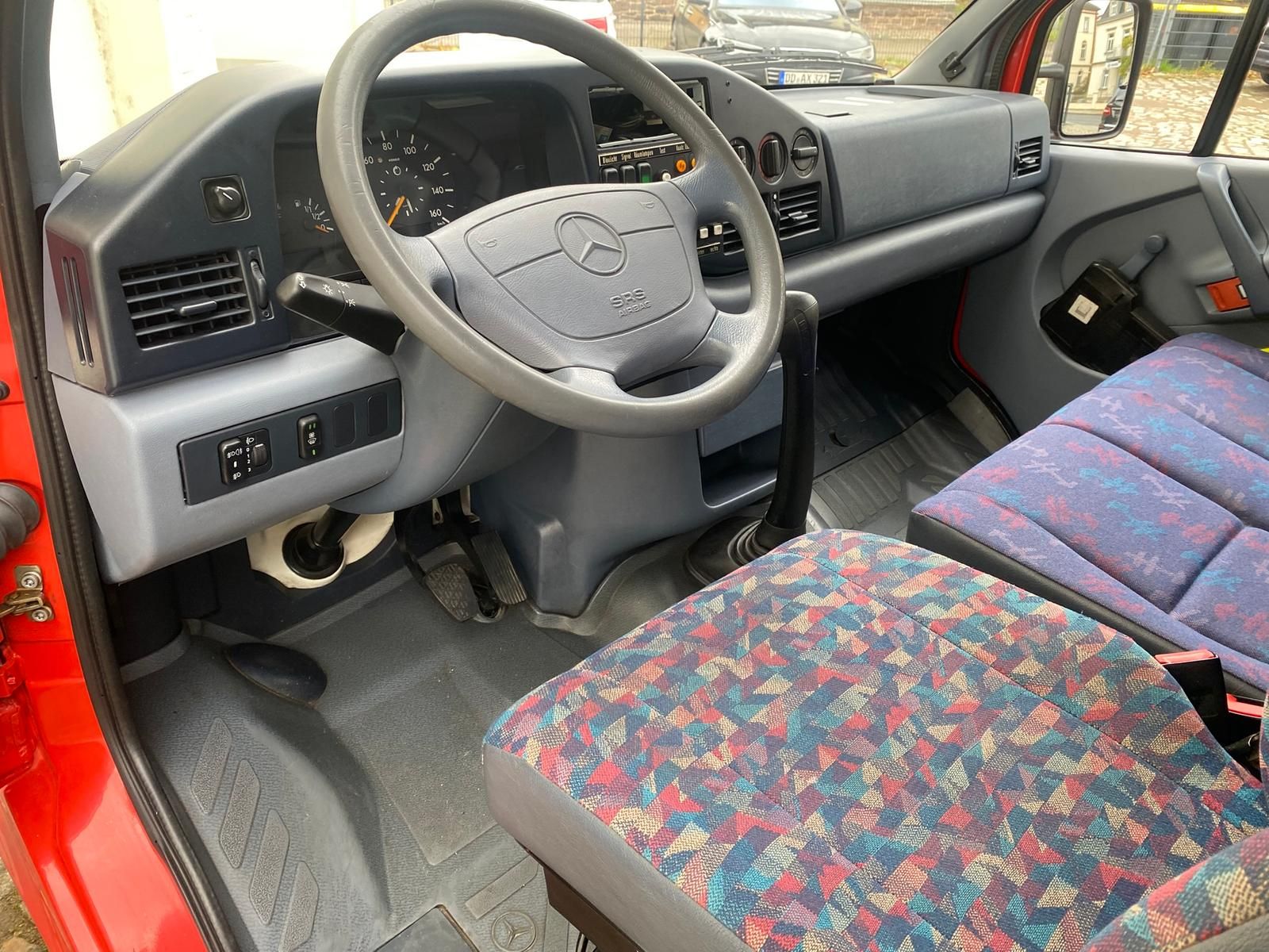 Fahrzeugabbildung Mercedes-Benz Sprinter 312 D Automatik L3H3 Feuerwehr