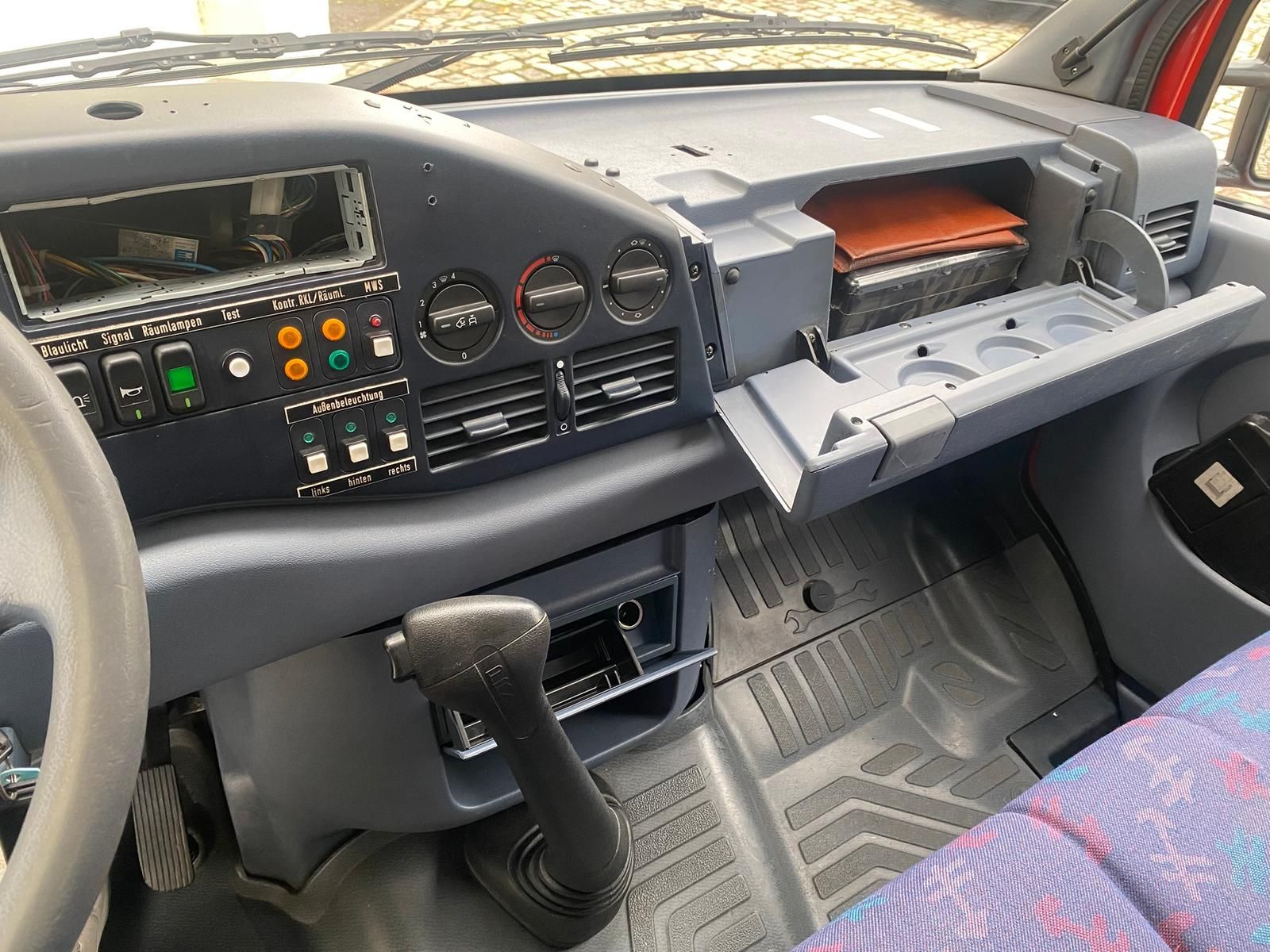 Fahrzeugabbildung Mercedes-Benz Sprinter 312 D Automatik L3H3 Feuerwehr