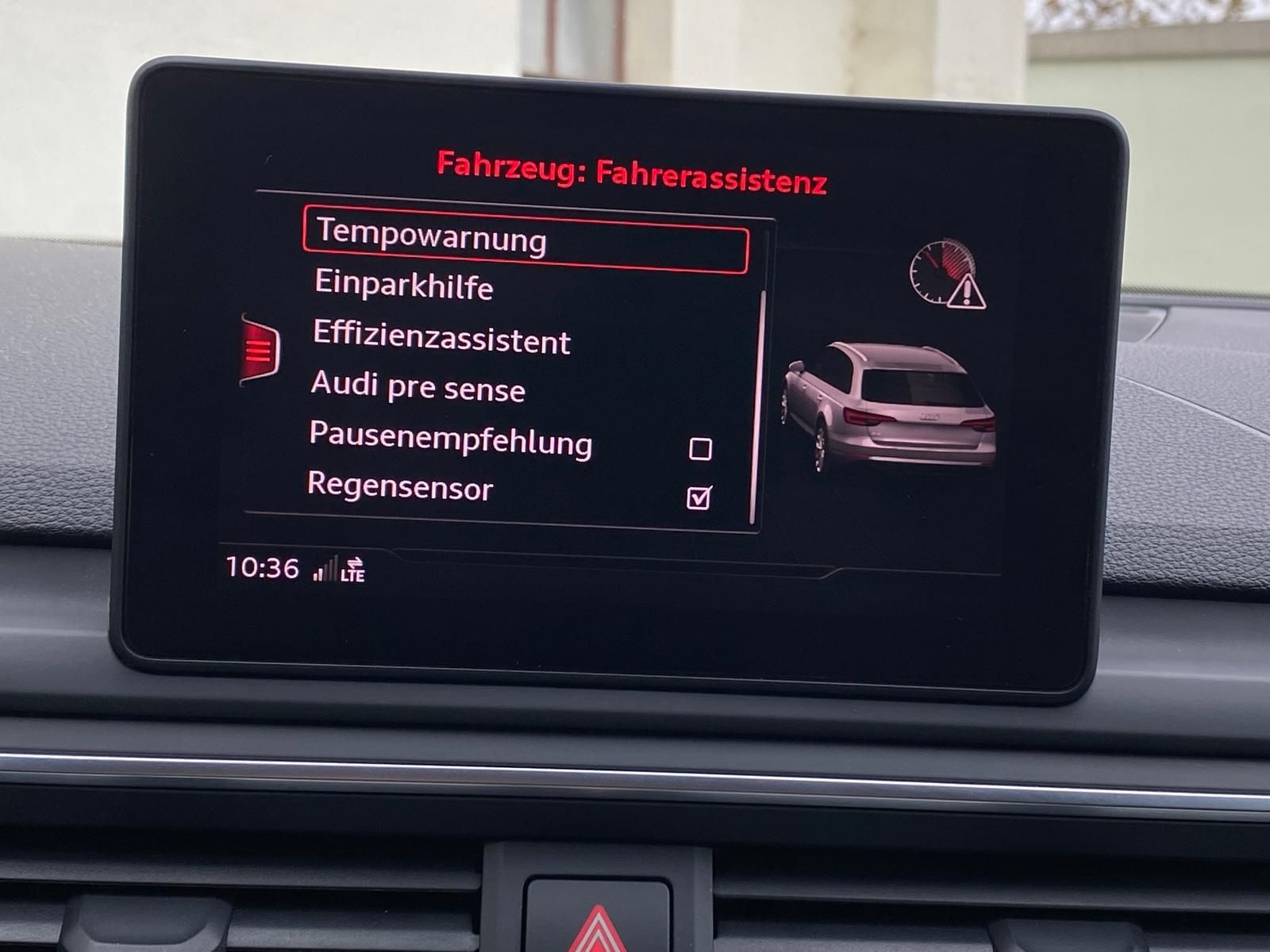 Fahrzeugabbildung Audi A4 Avant 35 TDI S-LINE +BT+NAVI+SHZ+XENON+2xPDC+