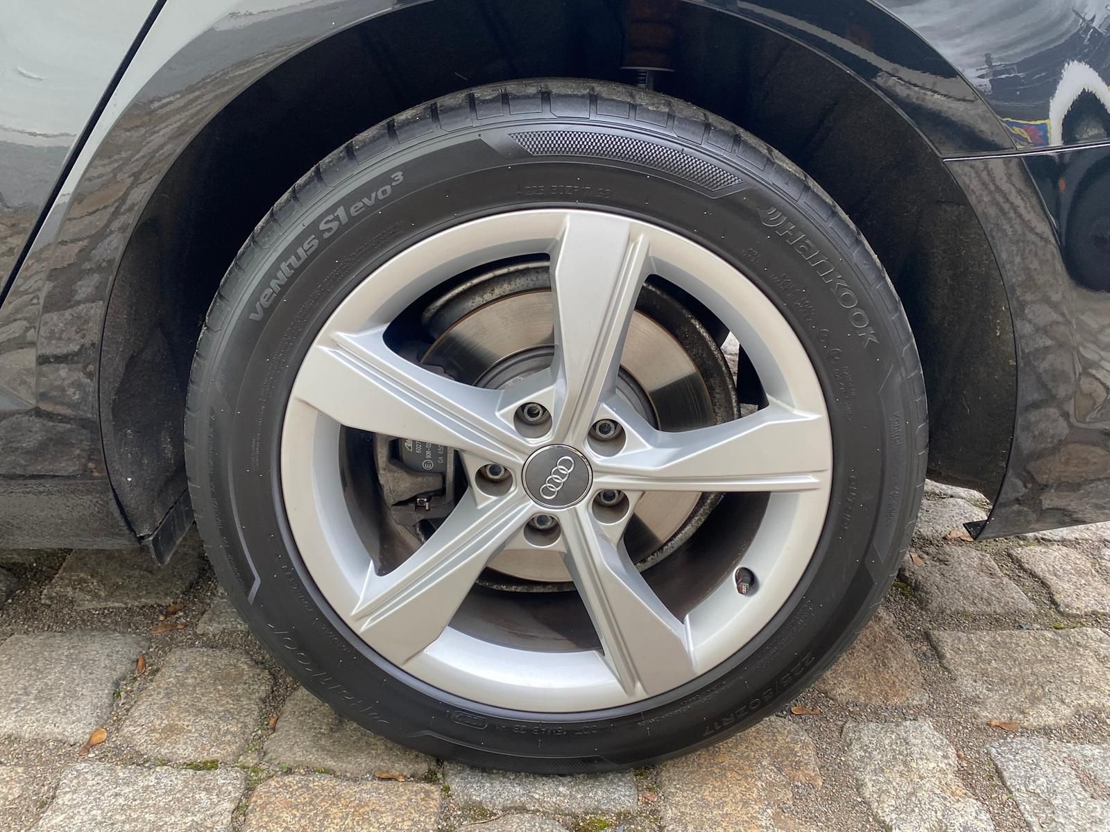 Fahrzeugabbildung Audi A4 Avant 35 TDI S-LINE +BT+NAVI+SHZ+XENON+2xPDC+