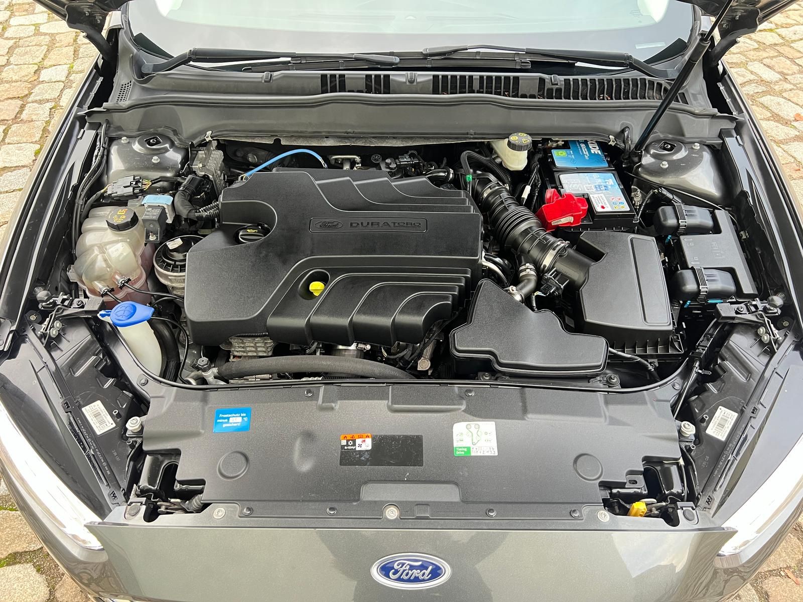 Fahrzeugabbildung Ford Mondeo 2.0 TDCi Titanium +CAM+CARPLAY+DAB+LED+