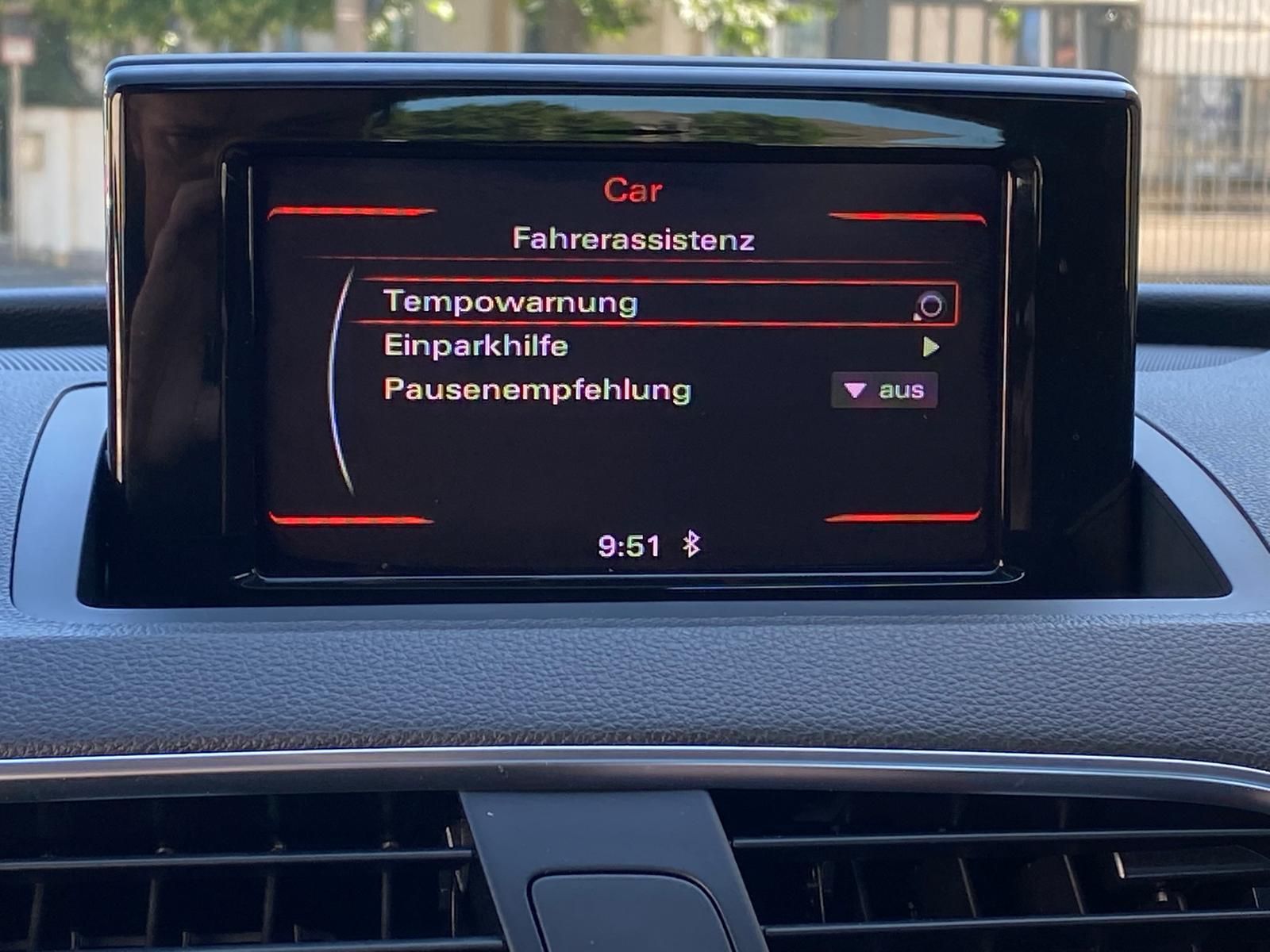 Fahrzeugabbildung Audi Q3 2.0 TFSI Quattro S-LINE +BT+PANO+NAVI+XENON+