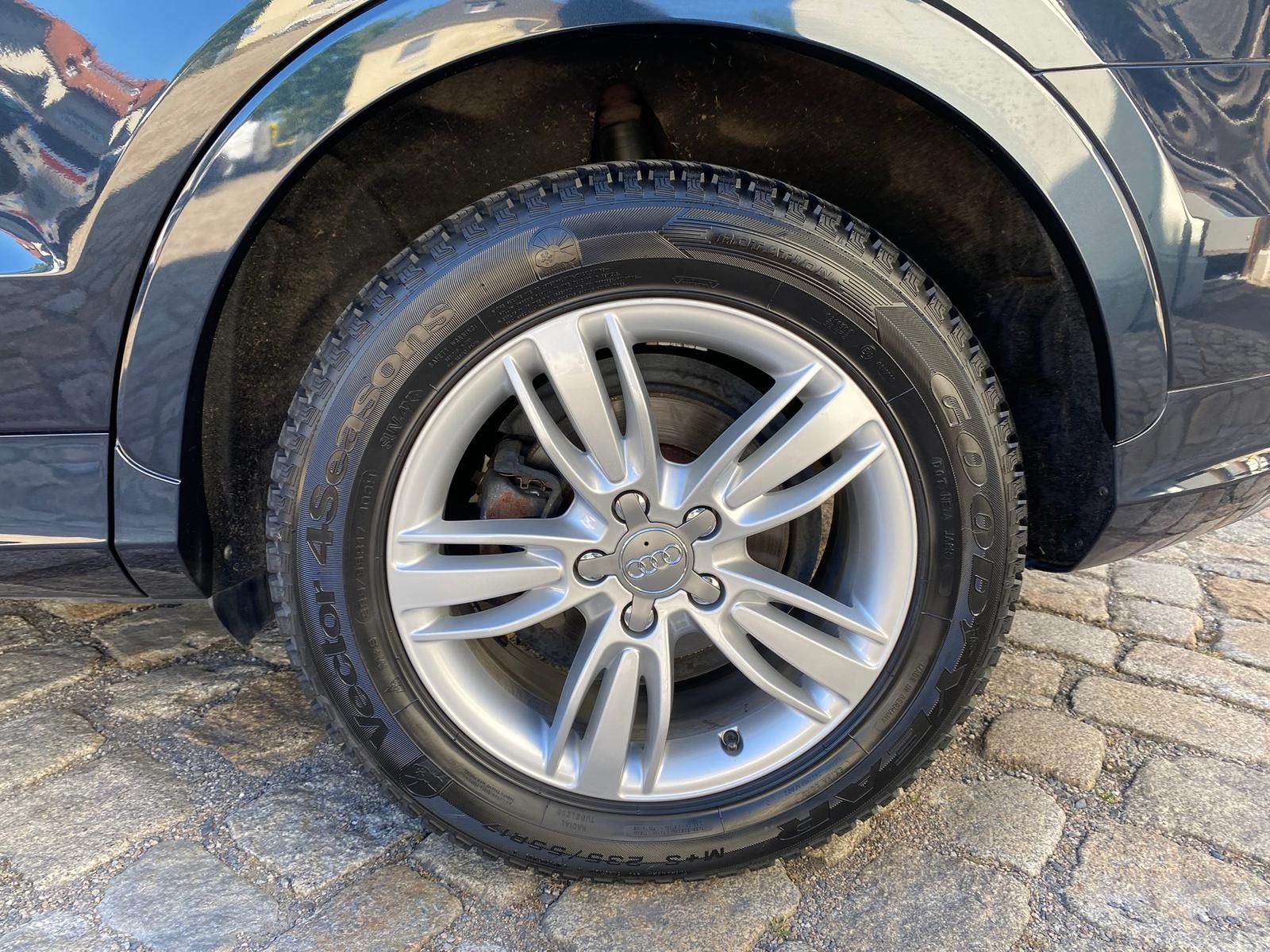 Fahrzeugabbildung Audi Q3 2.0 TFSI Quattro S-LINE +BT+PANO+NAVI+XENON+