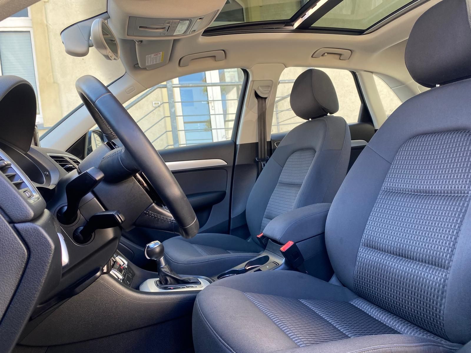 Fahrzeugabbildung Audi Q3 2.0 TFSI Quattro S-LINE +BT+PANO+NAVI+XENON+