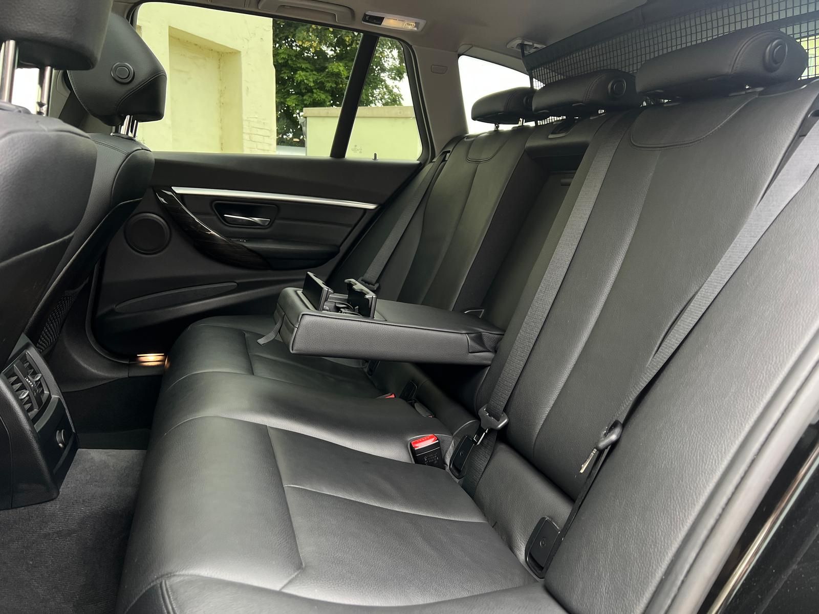 Fahrzeugabbildung BMW 320 d Touring Luxury Line +LED+LEDER+NAVI+PANO+