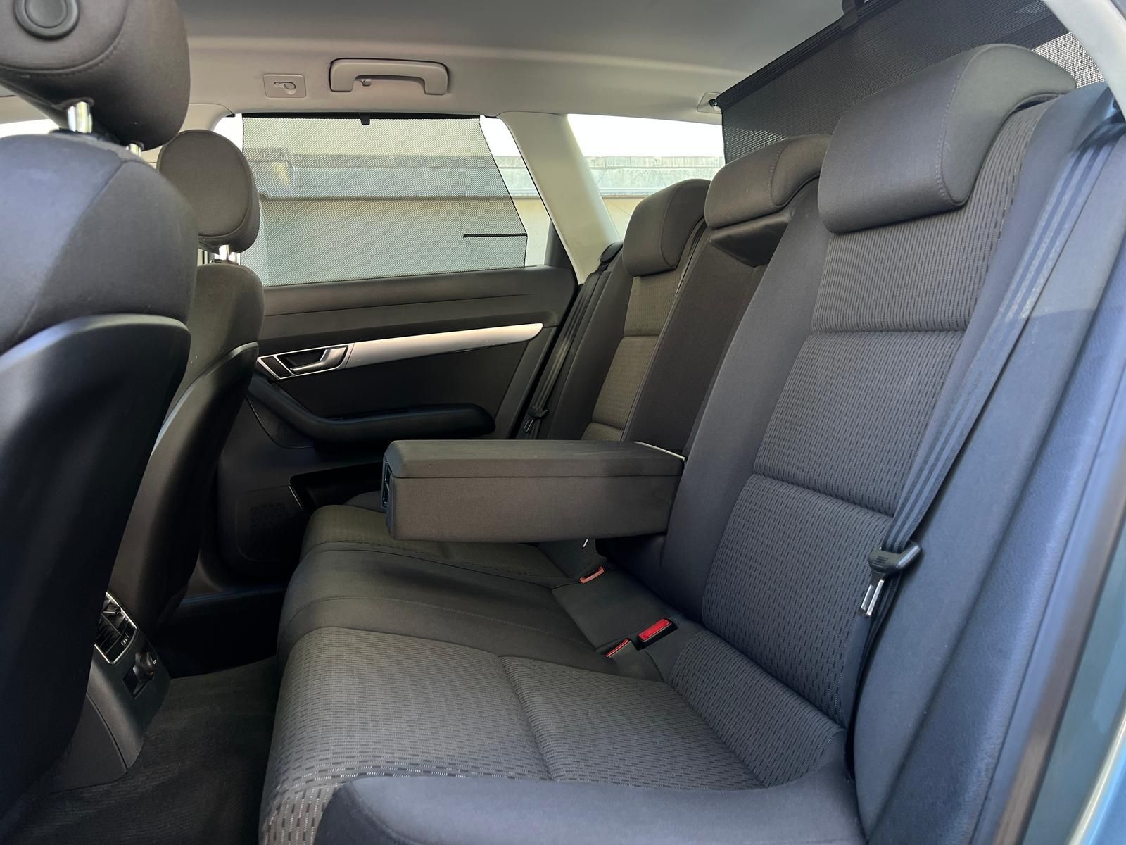 Fahrzeugabbildung Audi A6 Avant 2.8 V6 FSI +Bi-XENON+BT+SHZ+NAVI+2xPDC+