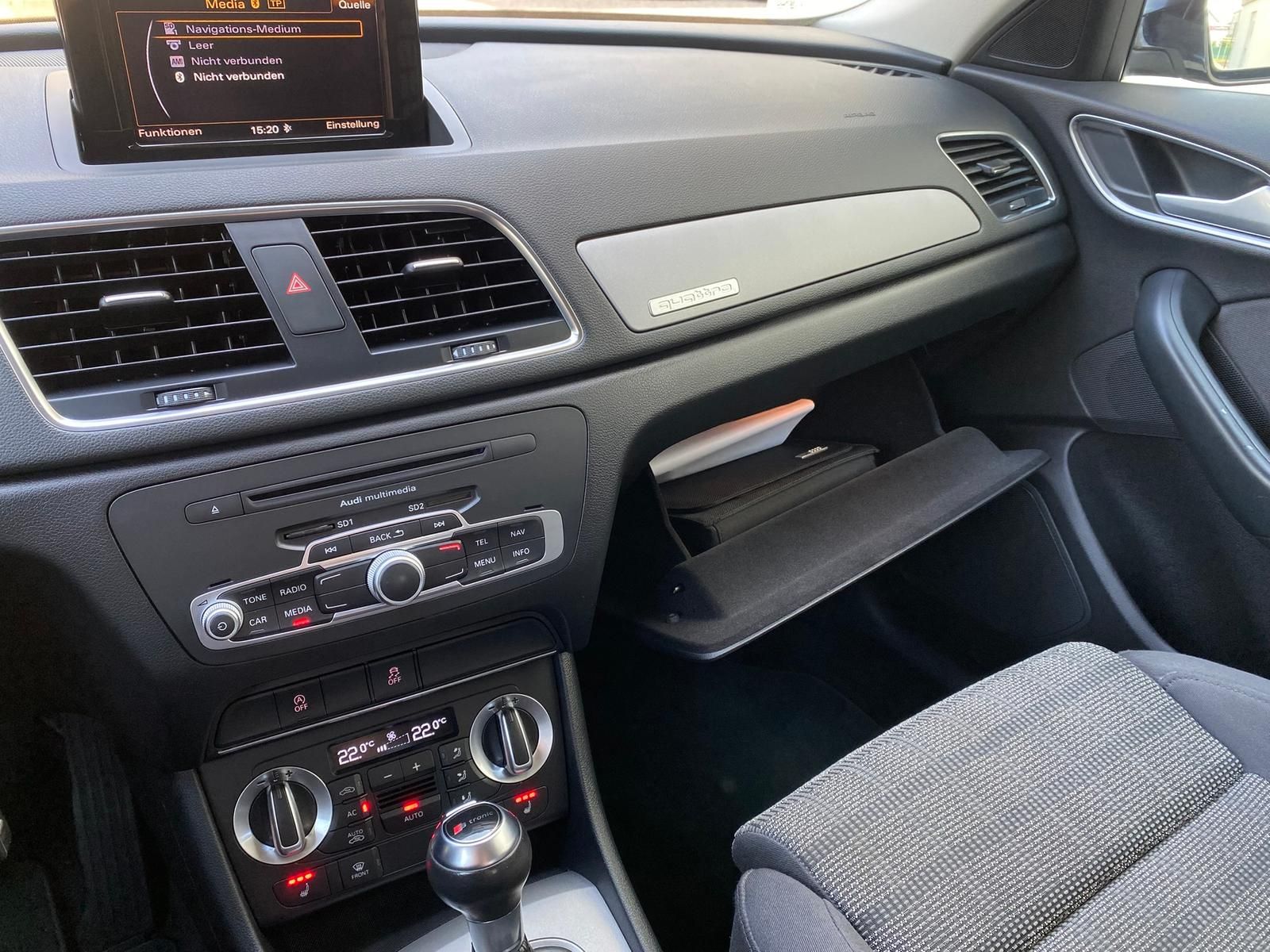 Fahrzeugabbildung Audi Q3 2.0 TDI quattro +Bi-XENON+BT+NAVI+SHZ+PDC+