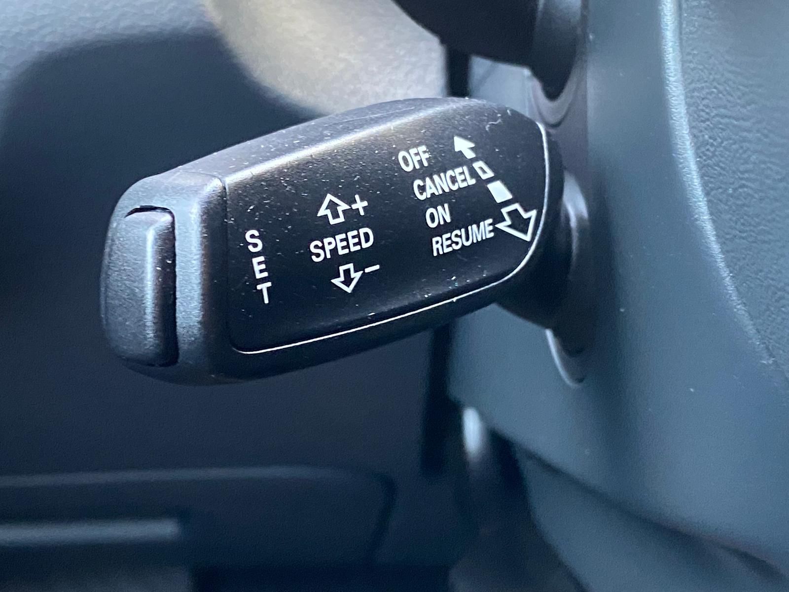 Fahrzeugabbildung Audi Q3 2.0 TDI quattro +Bi-XENON+BT+NAVI+SHZ+PDC+