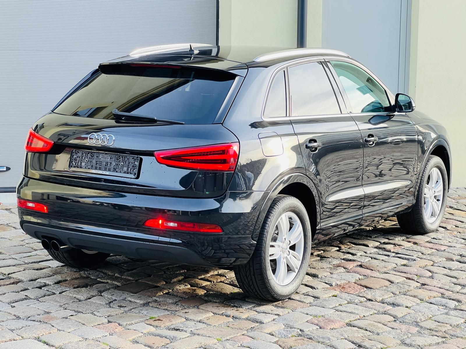 Fahrzeugabbildung Audi Q3 2.0 TDI quattro +Bi-XENON+BT+NAVI+SHZ+PDC+