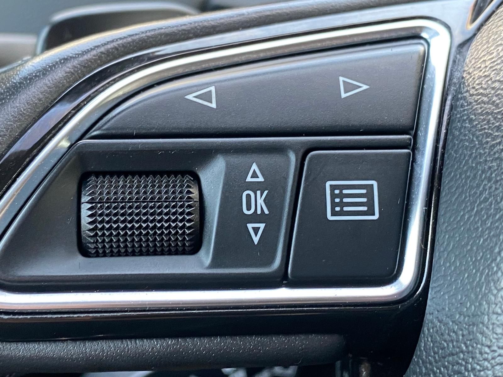 Fahrzeugabbildung Audi Q3 2.0 TDI quattro +Bi-XENON+BT+NAVI+SHZ+PDC+