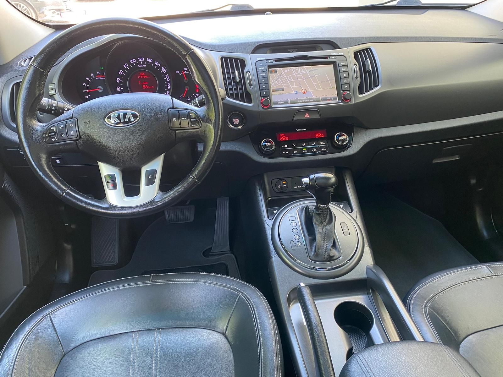 Fahrzeugabbildung Kia Sportage Spirit 4WD +AHK+CAM+PANO+L+N+X+