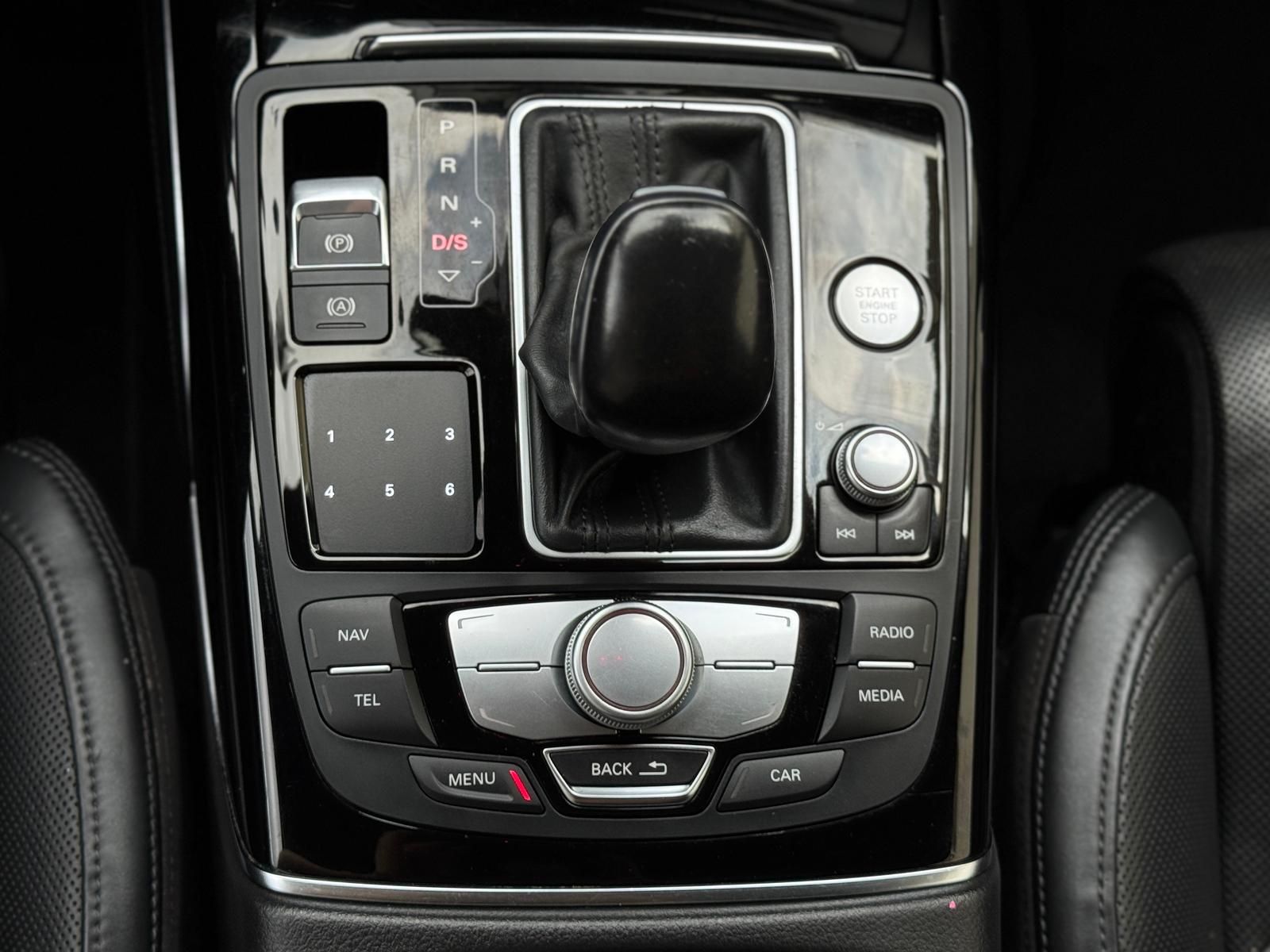 Fahrzeugabbildung Audi A6 3.0 V6 TDI Quattro S-Line Selection +AHK+360°