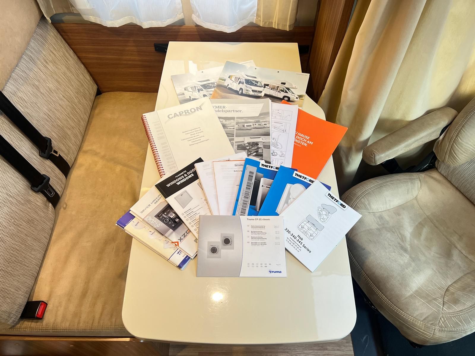 Fahrzeugabbildung Carado T 334 Automatik +CARPLAY+DAB+SAT-TV+STHZ+