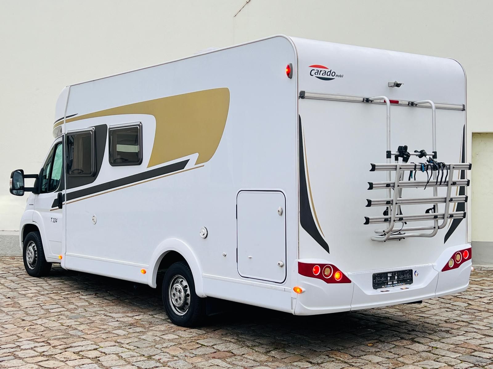 Fahrzeugabbildung Carado T 334 Automatik +CARPLAY+DAB+SAT-TV+STHZ+