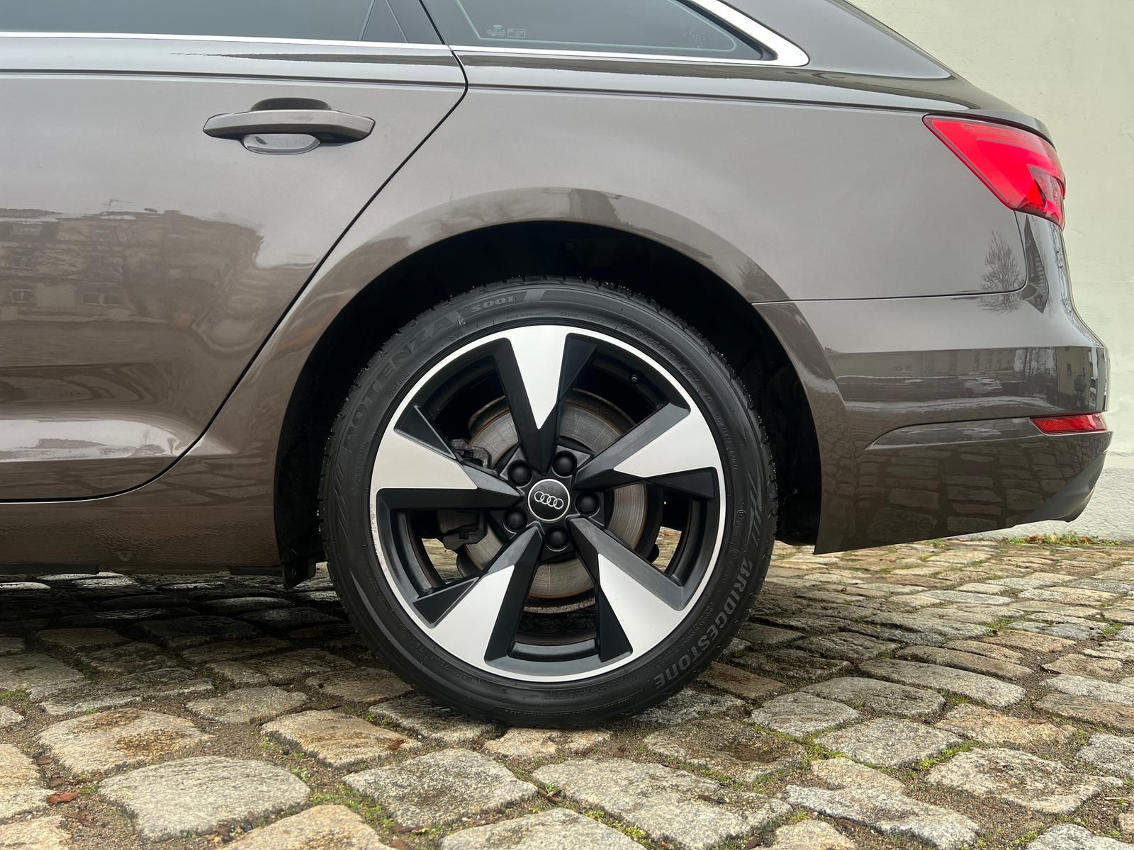 Fahrzeugabbildung Audi A4 Sport 2.0 TDI +CAM+B&O+HUD+MATRIX-LED+LEDER+