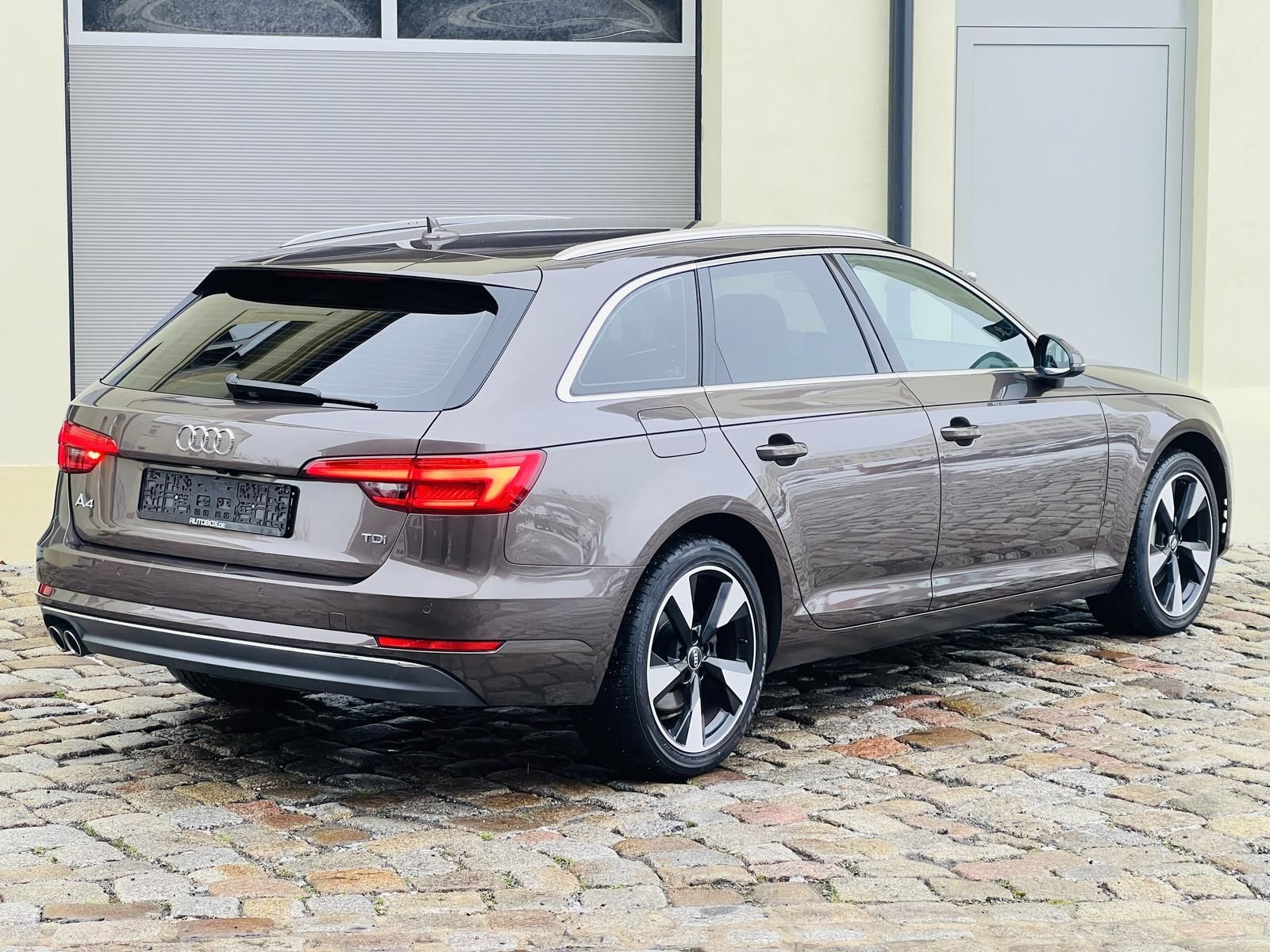 Fahrzeugabbildung Audi A4 Sport 2.0 TDI +CAM+B&O+HUD+MATRIX-LED+LEDER+