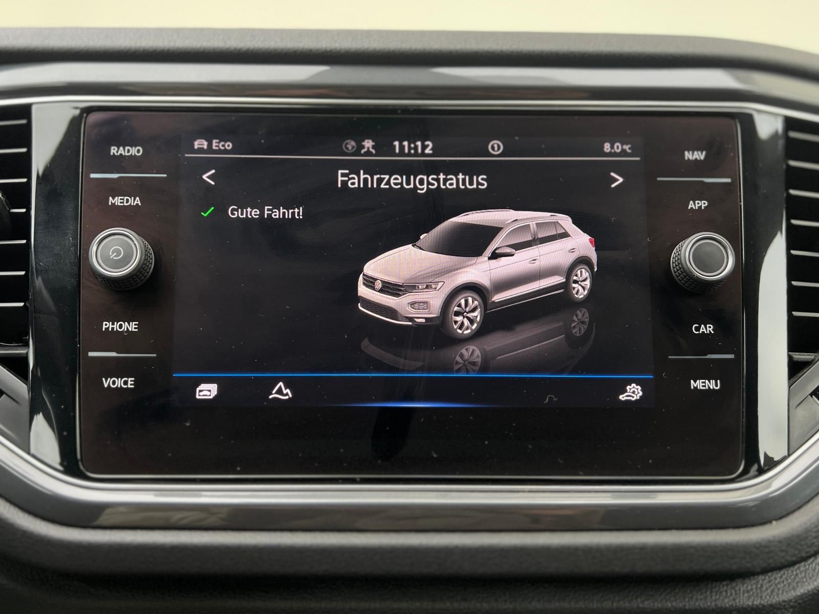 Fahrzeugabbildung Volkswagen T-Roc Sport 2.0 TDI DSG +AHK+CARPLAY+DAB+LED+