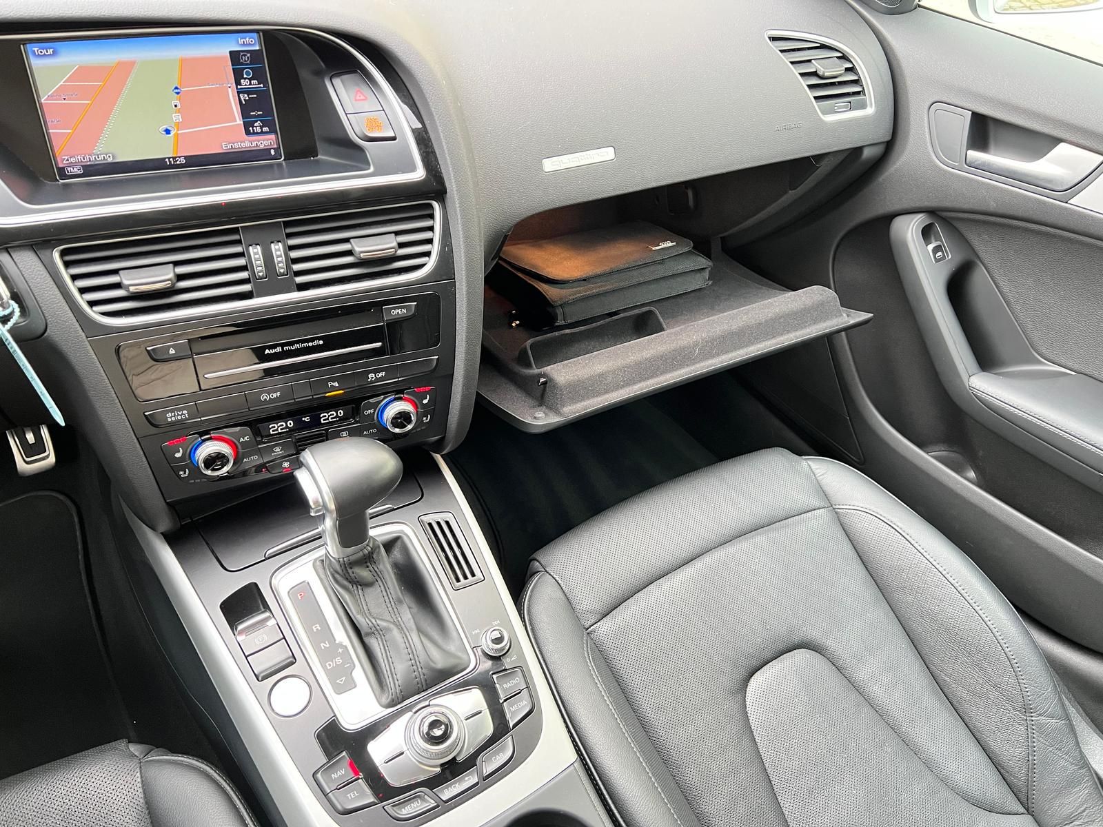 Fahrzeugabbildung Audi A5 Sportback S-Line Quattro +ACC+AHK+CAM+STHZ+