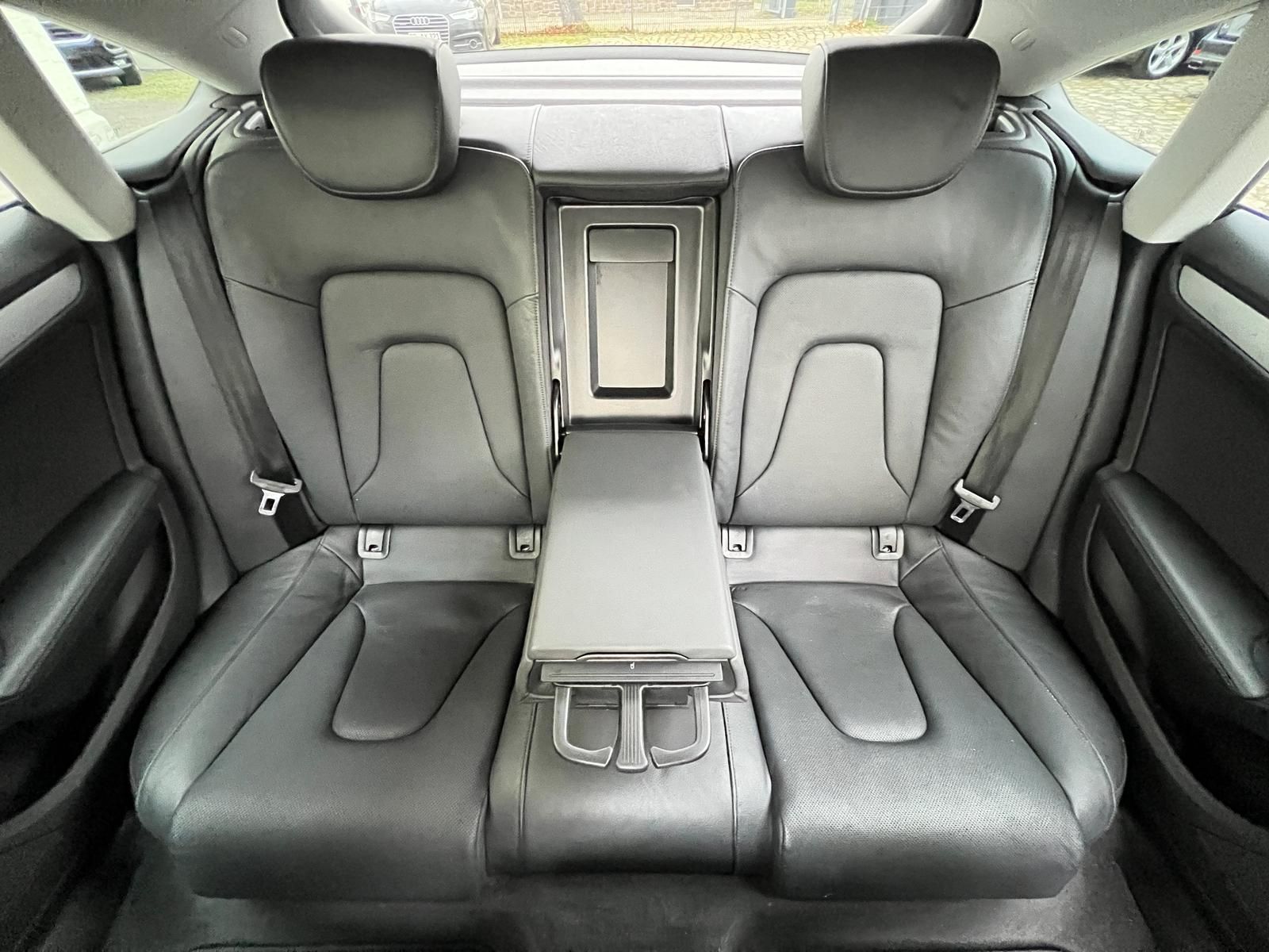 Fahrzeugabbildung Audi A5 Sportback S-Line Quattro +ACC+AHK+CAM+STHZ+