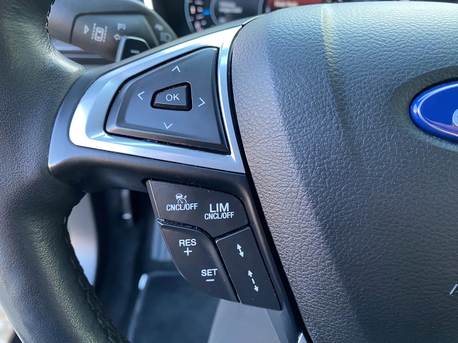 Fahrzeugabbildung Ford Mondeo Titanium EcoBue +ACC+CAM+DAB+LED+NAVI+