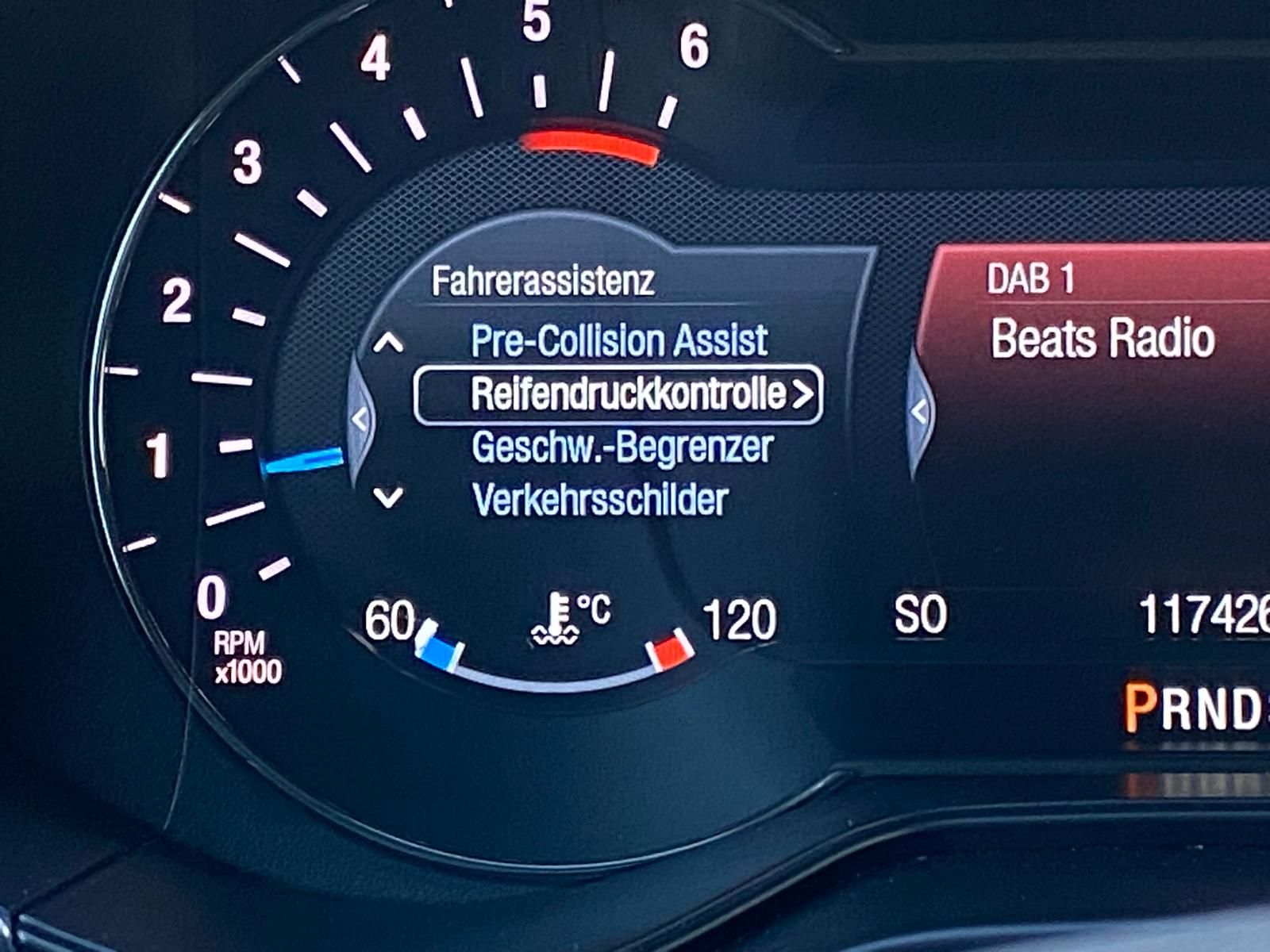 Fahrzeugabbildung Ford Mondeo Titanium EcoBue +ACC+CAM+DAB+LED+NAVI+