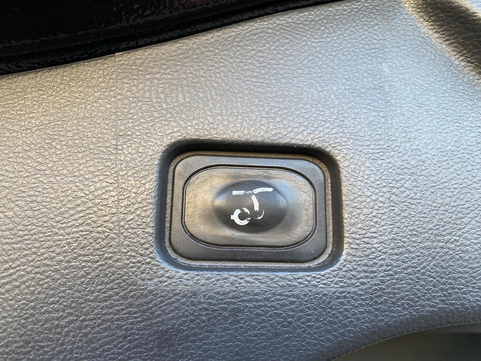 Fahrzeugabbildung Ford Mondeo Titanium EcoBue +ACC+CAM+DAB+LED+NAVI+