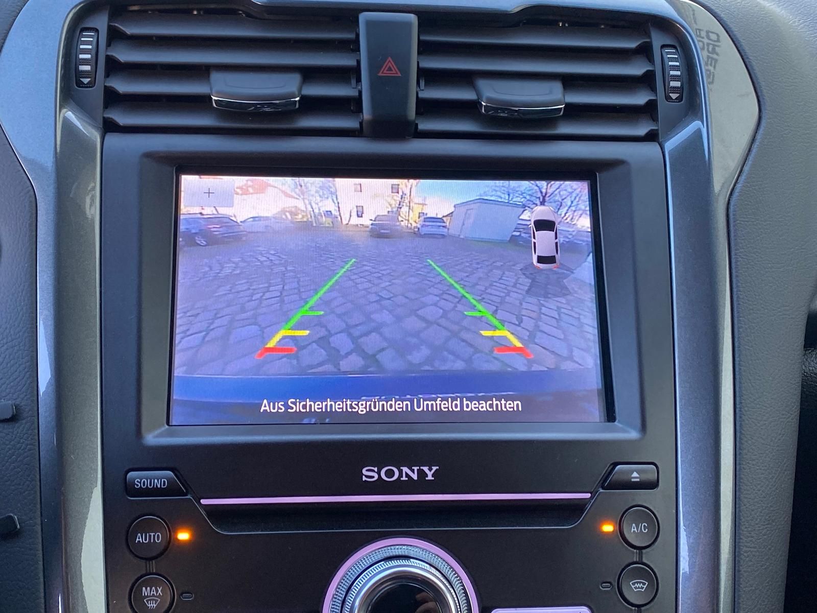 Fahrzeugabbildung Ford Mondeo Titanium EcoBue +ACC+CAM+DAB+LED+NAVI+