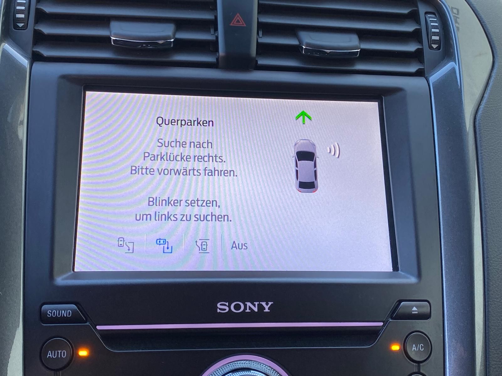 Fahrzeugabbildung Ford Mondeo Titanium EcoBue +ACC+CAM+DAB+LED+NAVI+