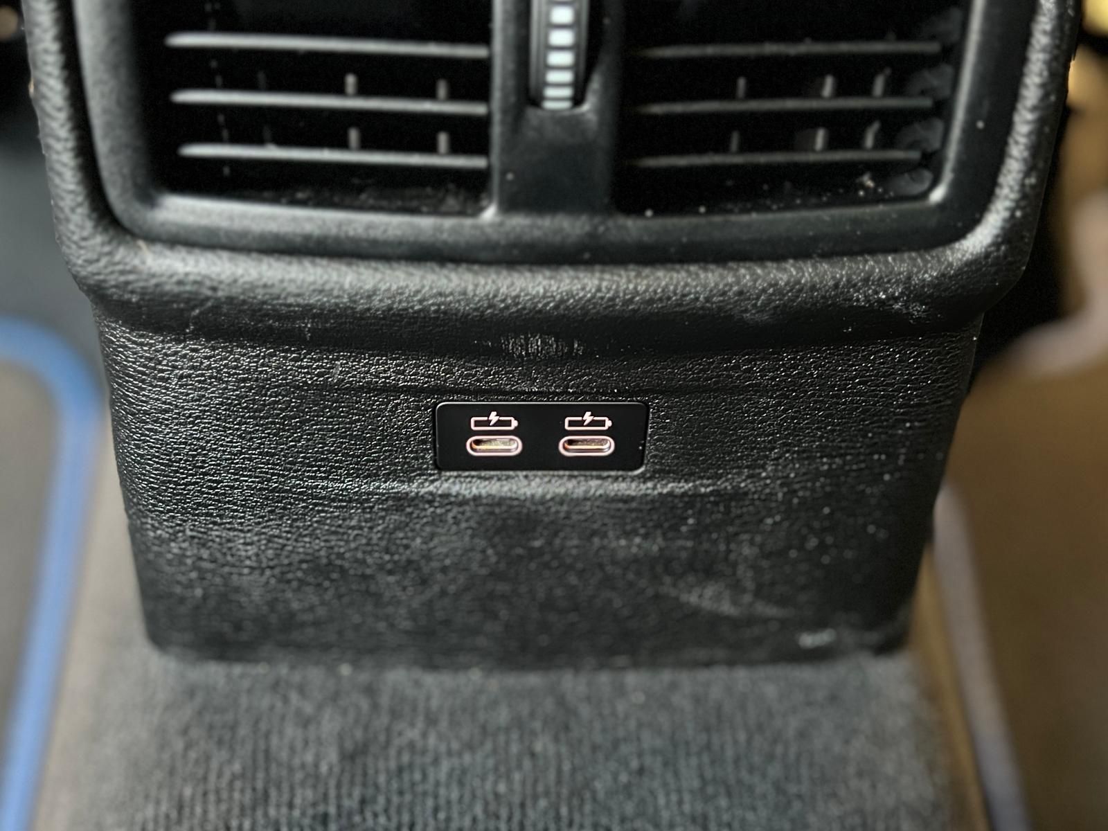 Fahrzeugabbildung BMW X2 sDrive 20i M Sport +CAM+BT+LED+NAVI+SHZ+