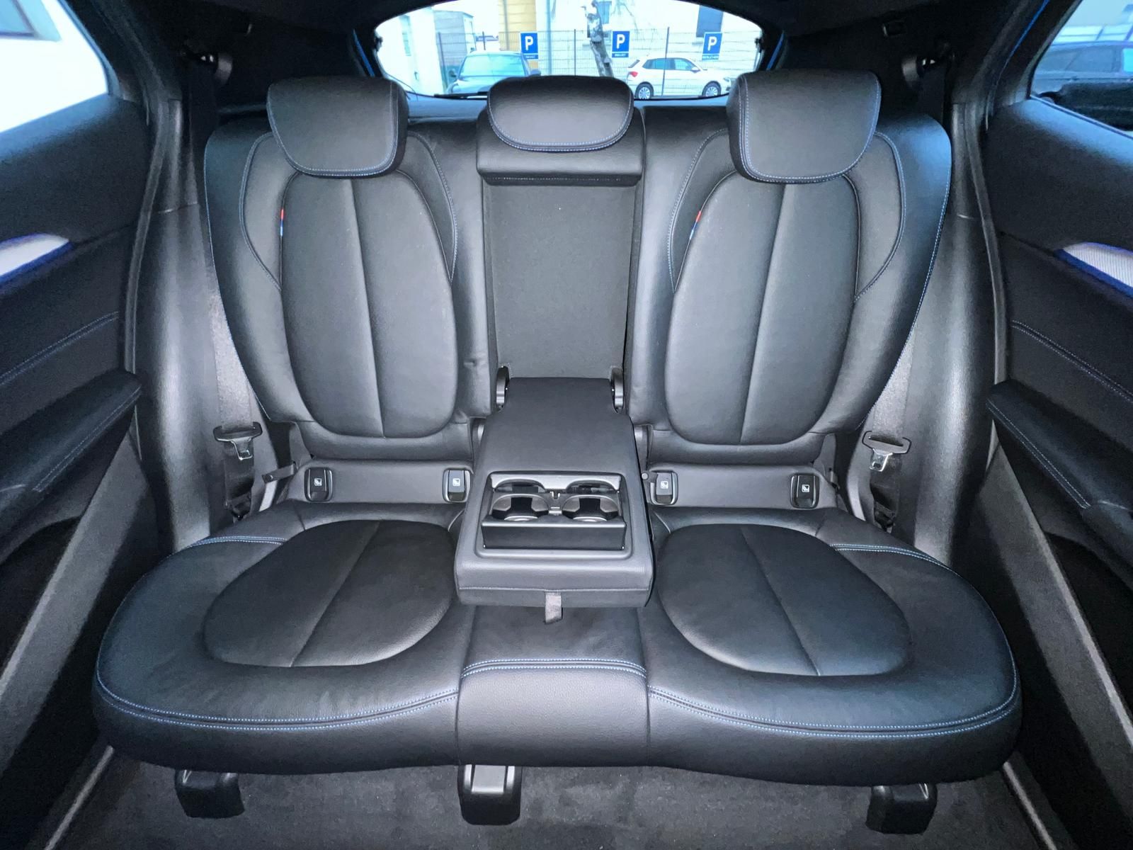 Fahrzeugabbildung BMW X2 sDrive 20i M Sport +CAM+BT+LED+NAVI+SHZ+