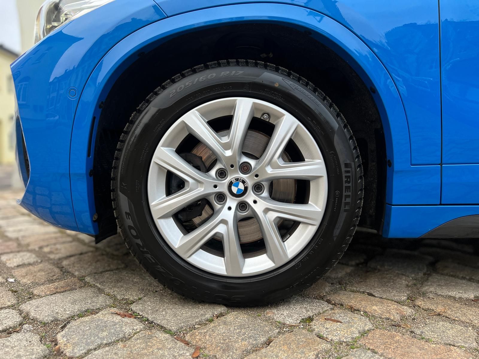 Fahrzeugabbildung BMW X2 sDrive 20i M Sport +CAM+BT+LED+NAVI+SHZ+