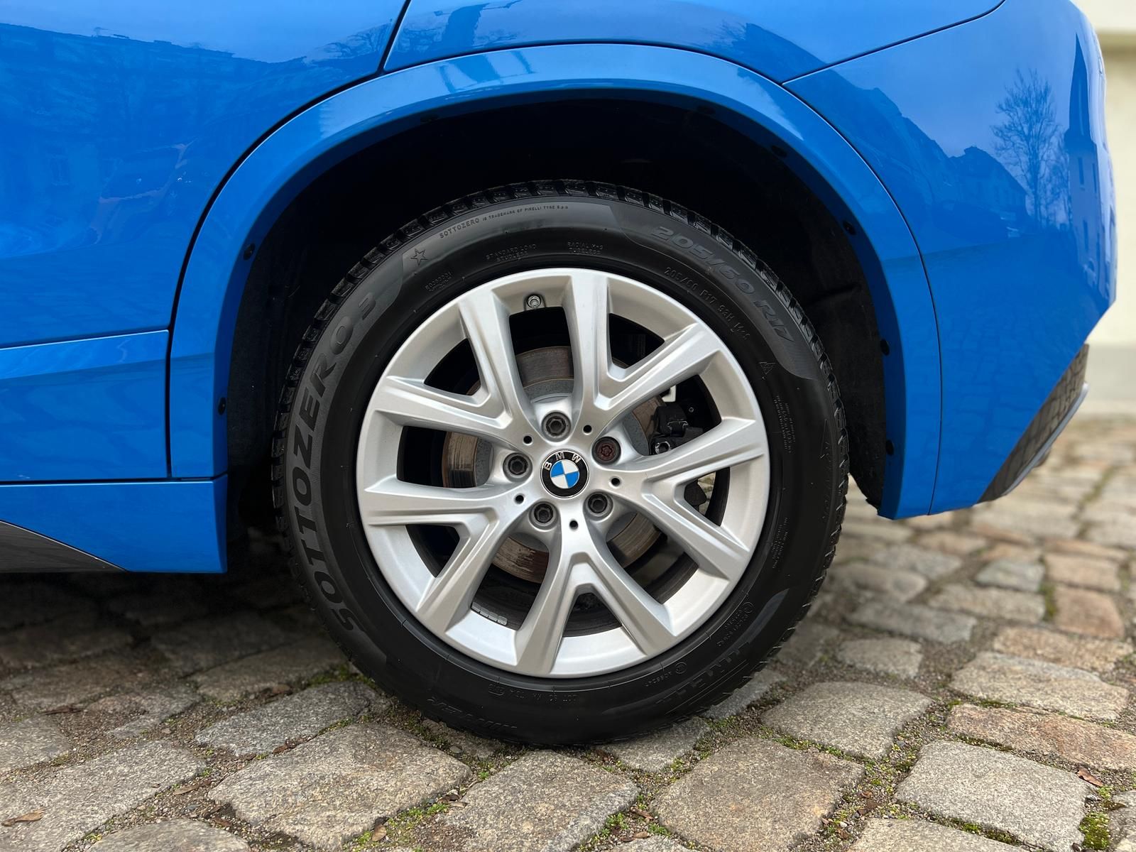 Fahrzeugabbildung BMW X2 sDrive 20i M Sport +CAM+BT+LED+NAVI+SHZ+