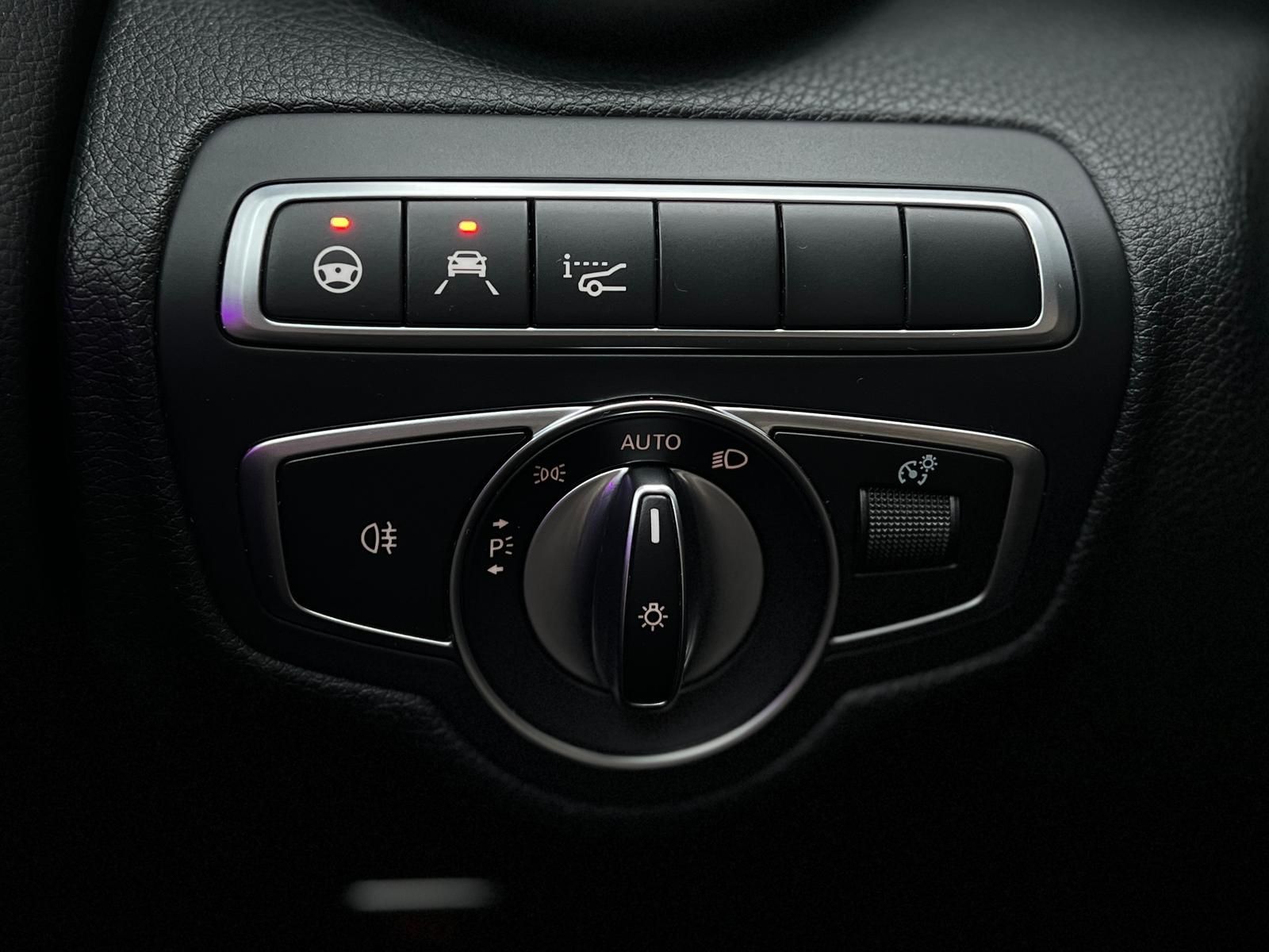 Fahrzeugabbildung Mercedes-Benz C 300 T d 4Matic +CAM+HUD+LED+PANO+STHZG+