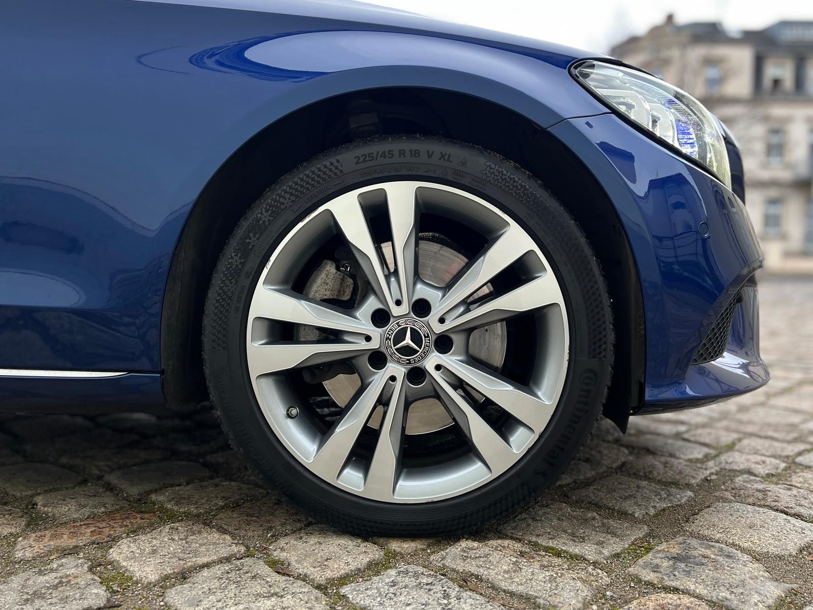 Fahrzeugabbildung Mercedes-Benz C 300 T d 4Matic +CAM+HUD+LED+PANO+STHZG+